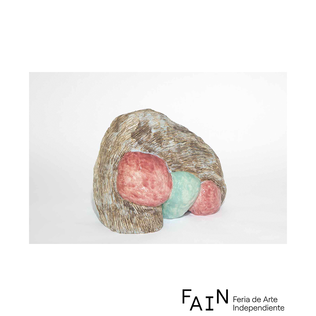 ¿Mineral u objeto desconocido?