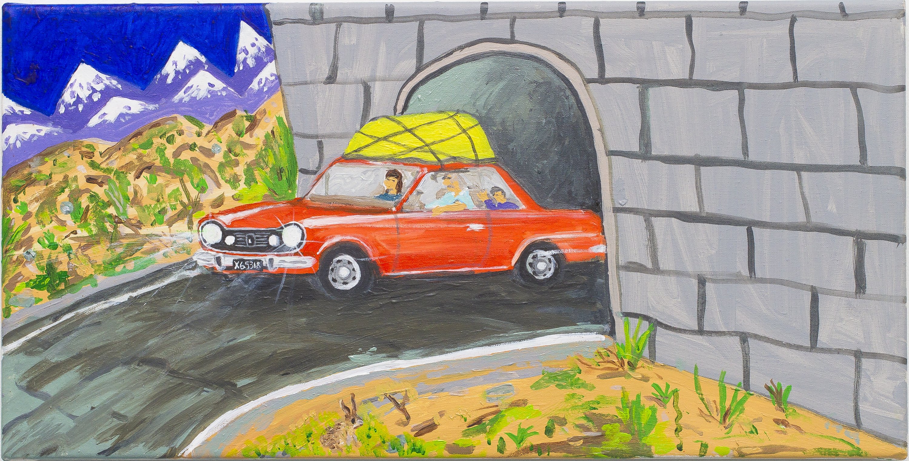 Auto cruzando la cordillera