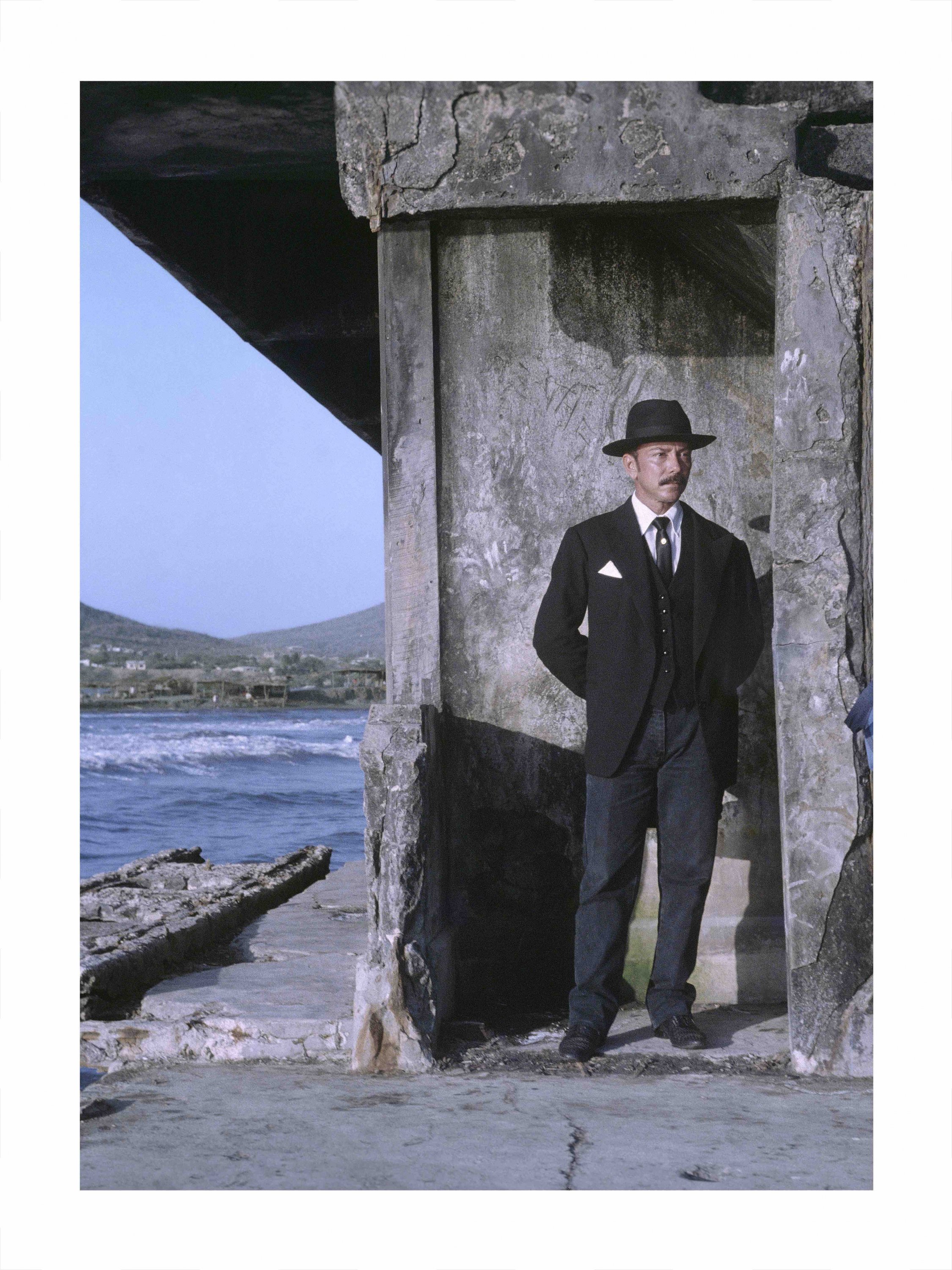 José  Gregorio  Hernández. De la serie Visitas y apariciones