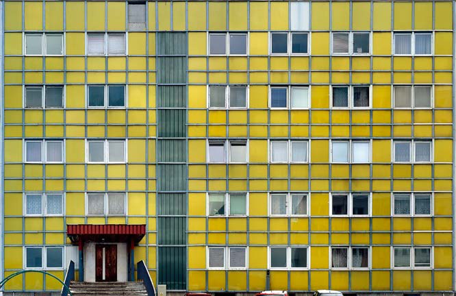 Żółty [Yellow]