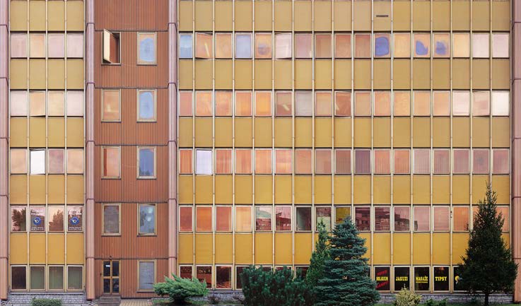 Pomaranczowy [Orange]