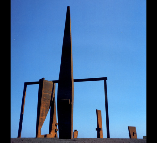 Monumento a la vela Latina