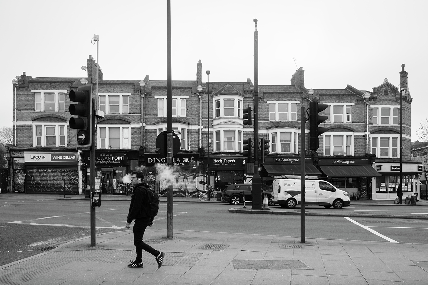 Southbound (15)
