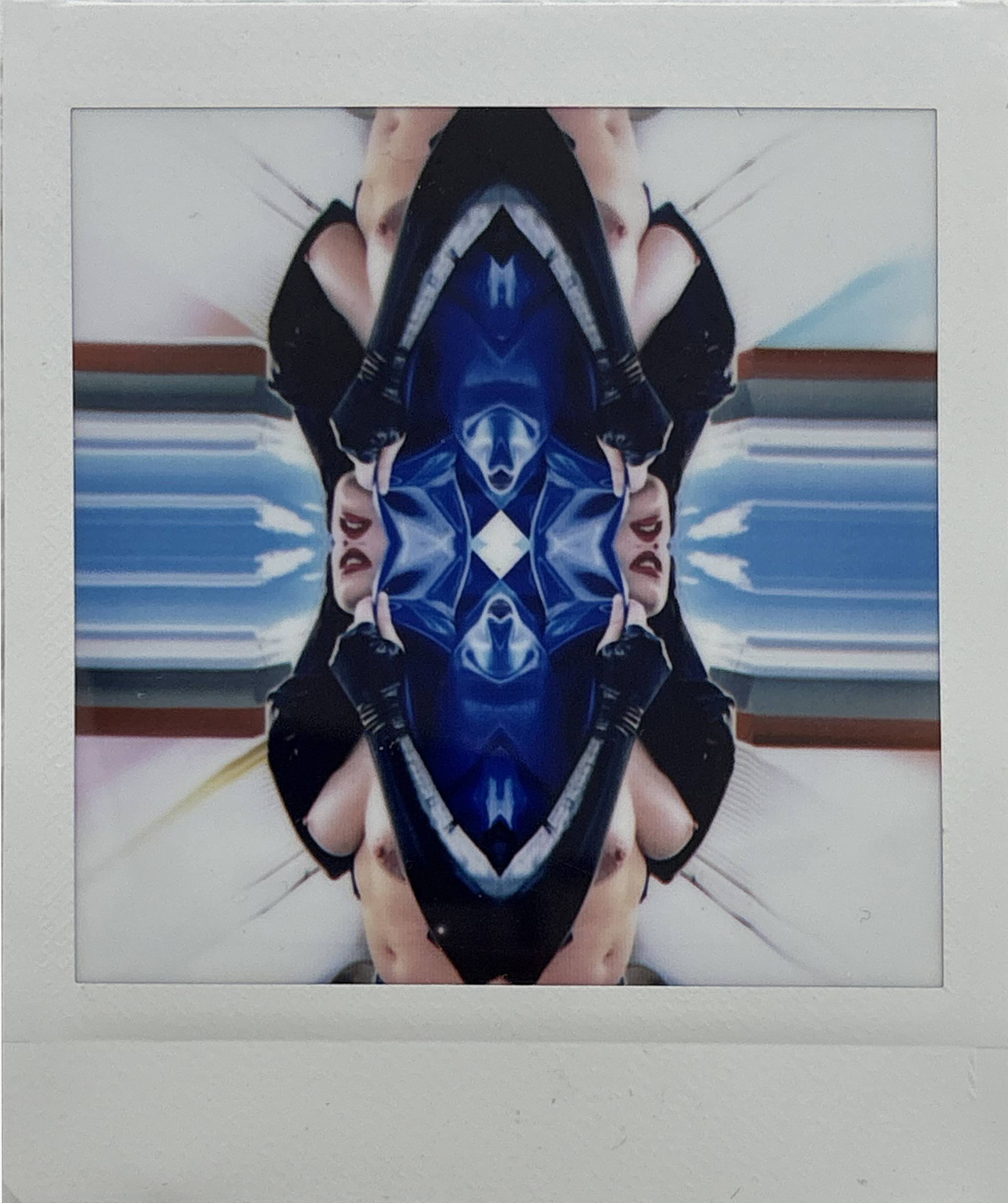 La noche sexual, polaroids. Instalación de 200 obras